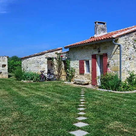D'hotes Noailles Bed & Breakfast Puisseguin